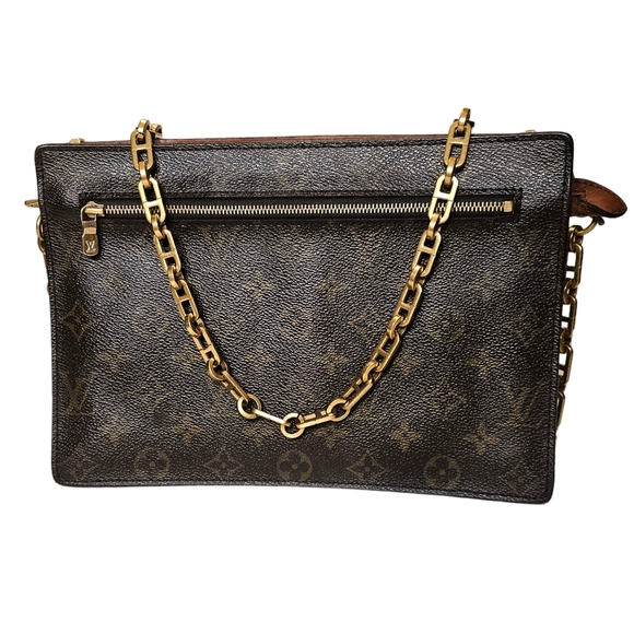 LOUIS VUITTON ENGHIEN BAG - Picture 2 of 14